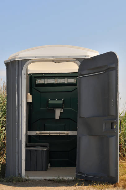 Portable restroom solutions in Southchase, FL